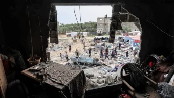 19 Killed in Gaza Strikes as Israeli Offensive Escalates